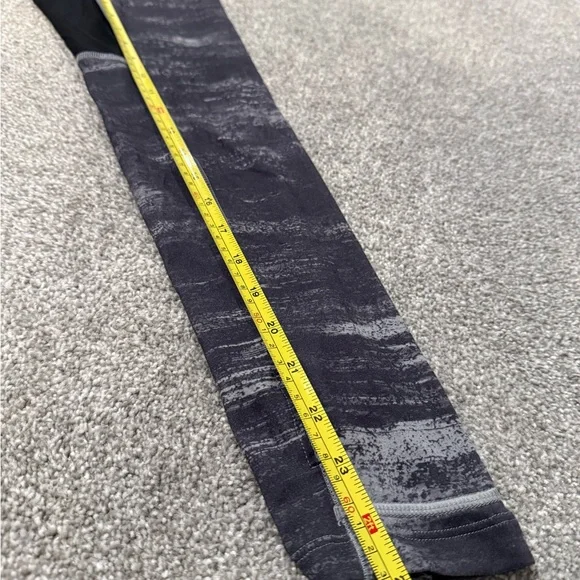 UA Run Under Armour Shirt Men Medium 1/4 Zip Pullover HeatGear Performance - Picture 7 of 9